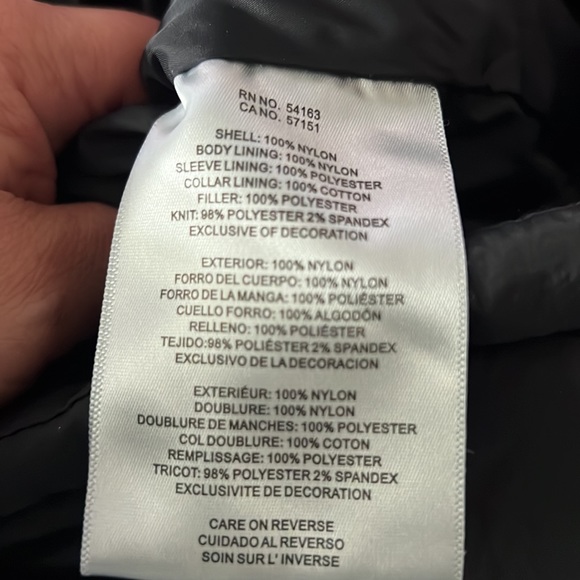 NWT Men's Black Levis Stand Collar Quilted Puffer Jacket, Size M - Picture 11 of 11